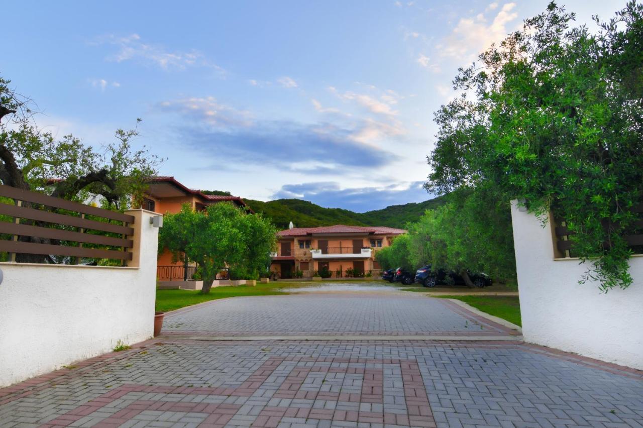 Studios Alexandros Sarti Exterior photo