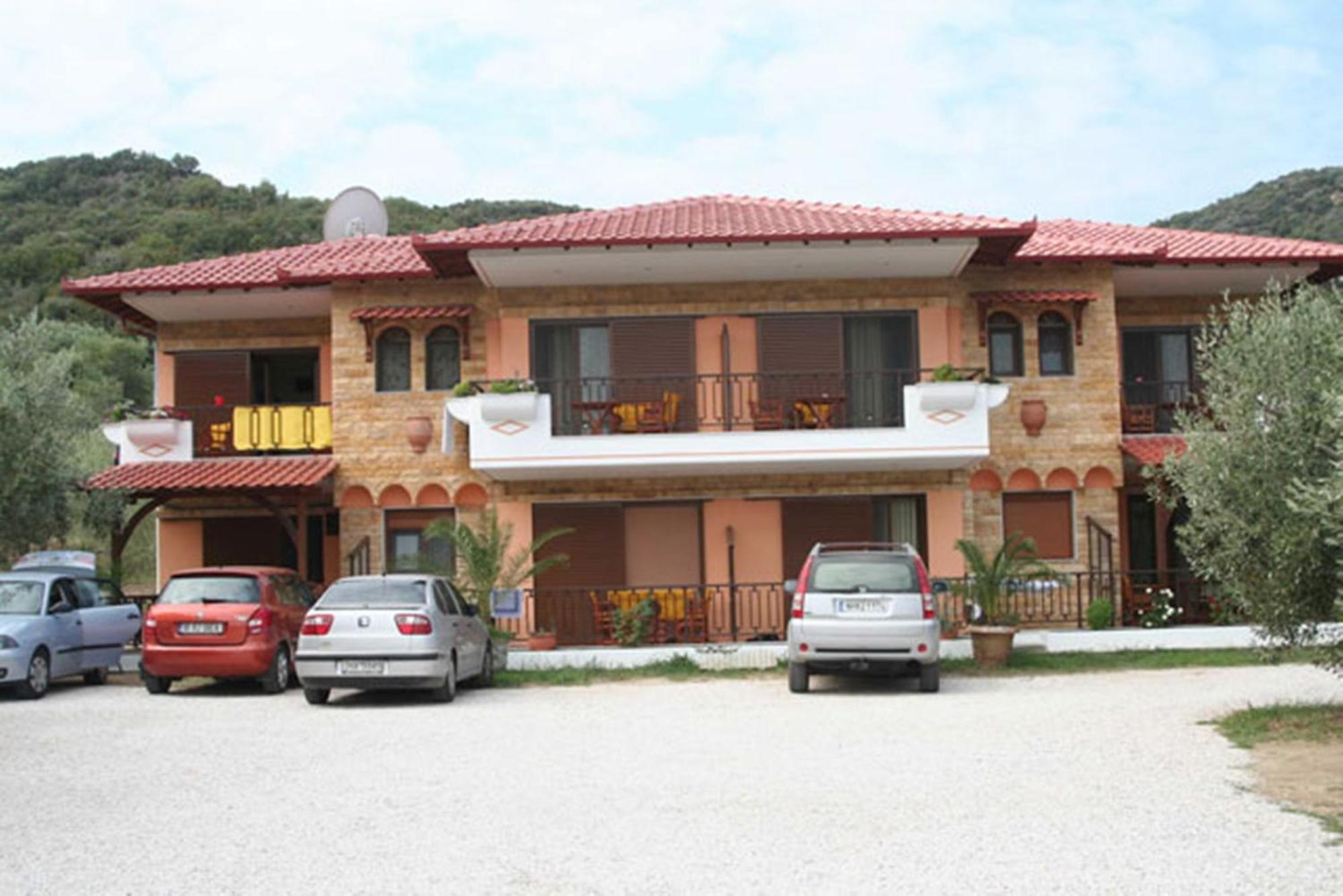 Studios Alexandros Sarti Exterior photo