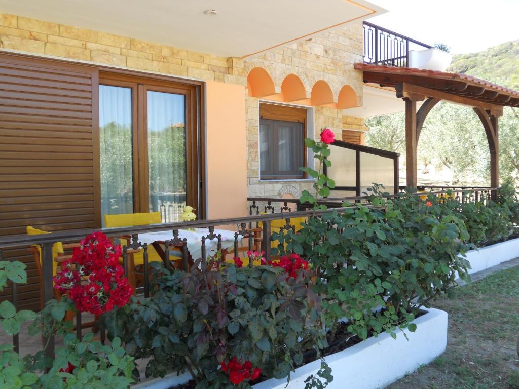 Studios Alexandros Sarti Exterior photo