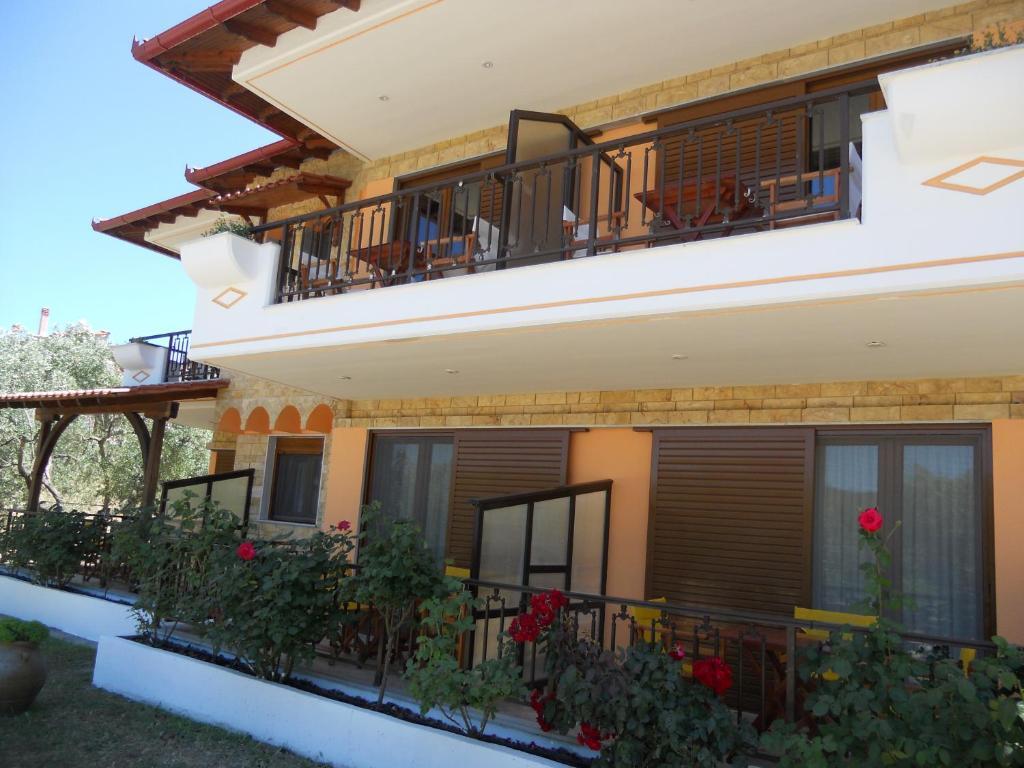 Studios Alexandros Sarti Exterior photo